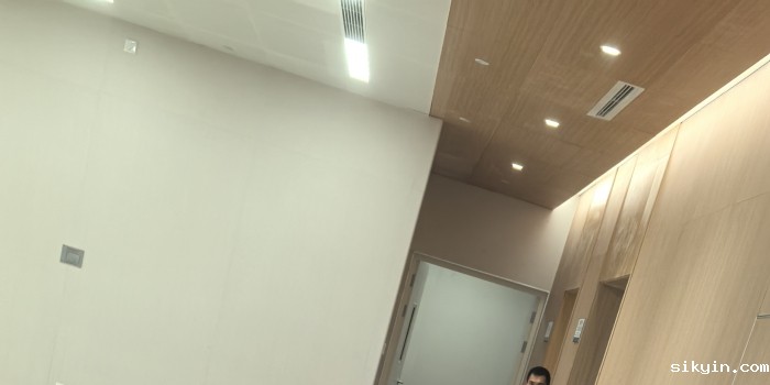 2025年2月5日第一天开业下午的康复治疗部