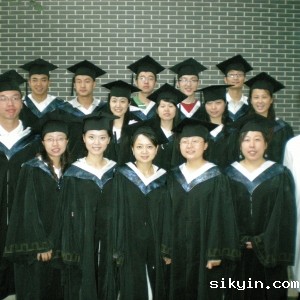 华西临床医学院2005级康复治疗毕业生合影