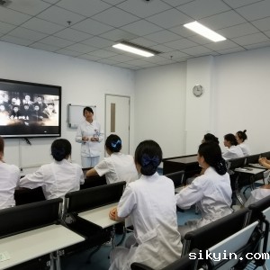 我中心护理团队规培入科培训有新意暖人心