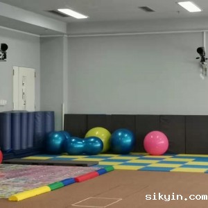 儿童康复治疗室