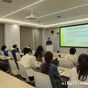 四川大学华西临床医学院康复医学院美国生命大学线下学校宣讲会顺利召开